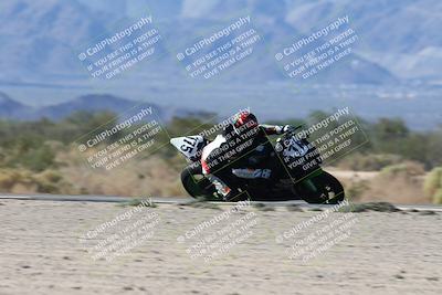 media/Oct-05-2025-CVMA (Sun) [[beeef4f201]]/Race 16-Formula Middleweight/